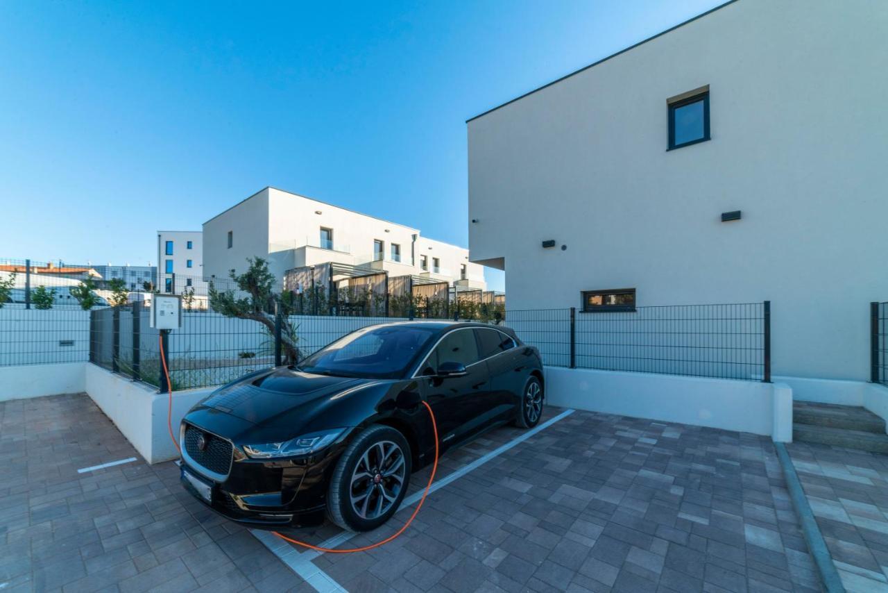 Pinna Residence - Vanga Pula Exteriör bild